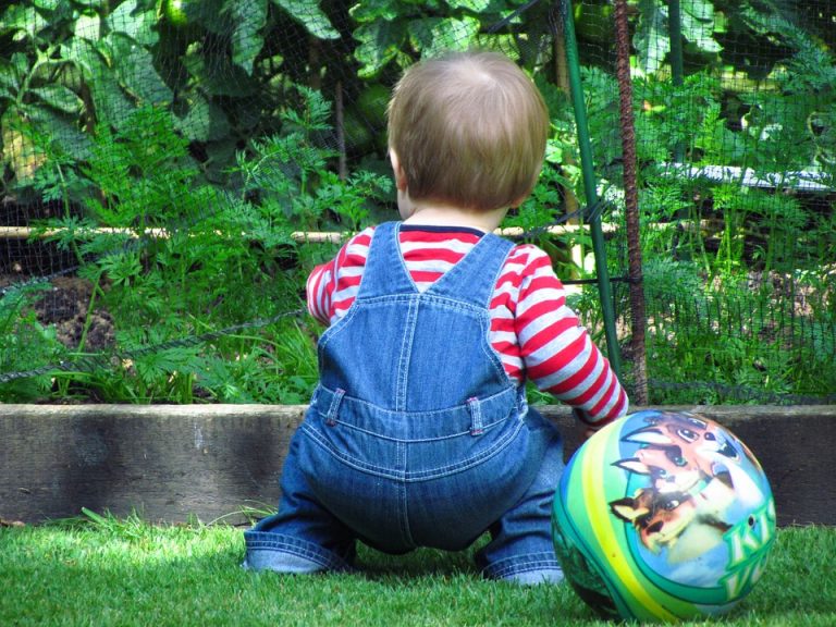 kid-706028_960_720