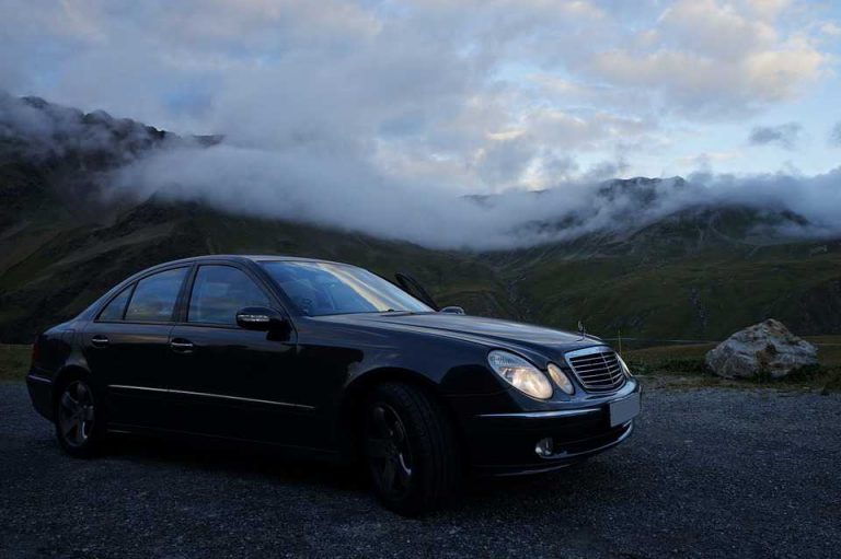 mercedes-1056353_960_720_compressor