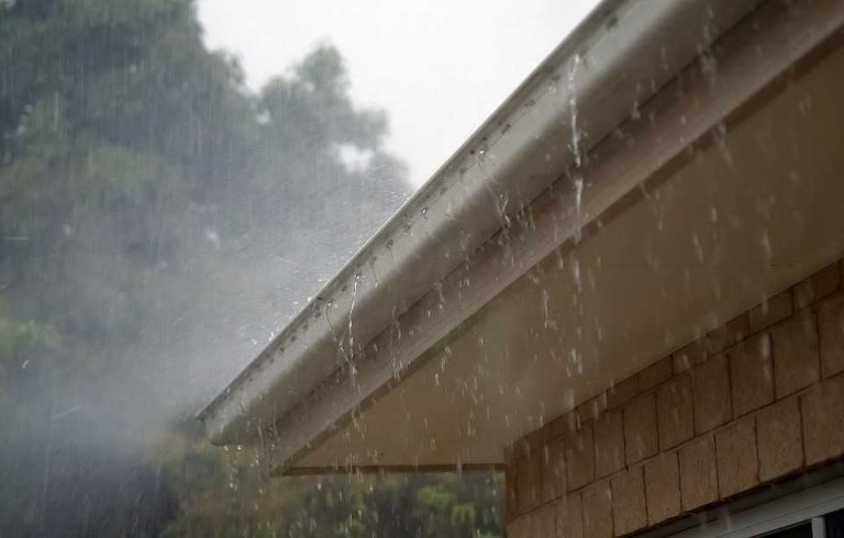 rain-432770_960_720_compressor
