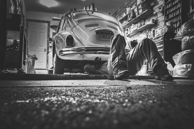 car-repair-362150_960_720_compressor