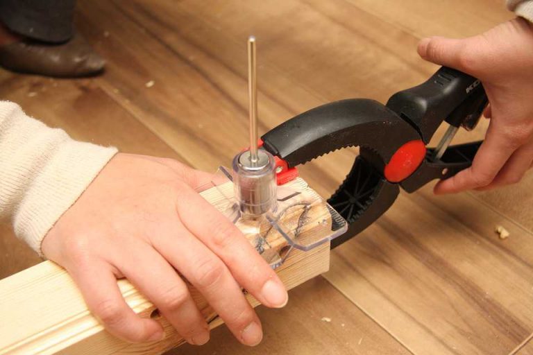 Clamp-Diy-Woodworking-Hand-Tool-Carpenter-Work-1342569_compressor
